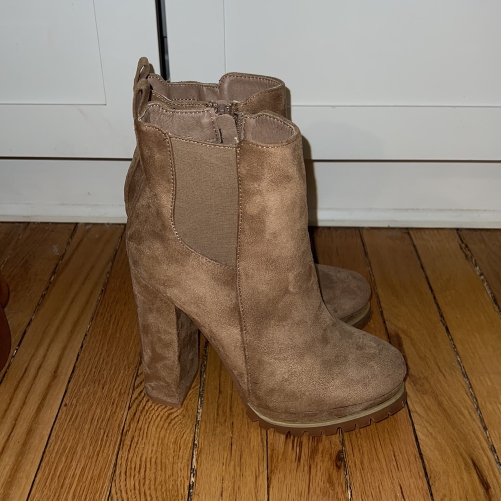 Heeled ankle boots!